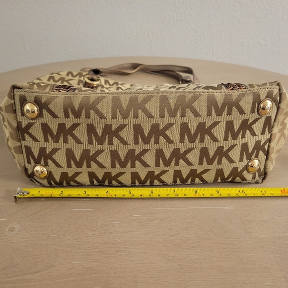 Michael Kors Sequin Stripe EW Tote - Picture 13 of 13